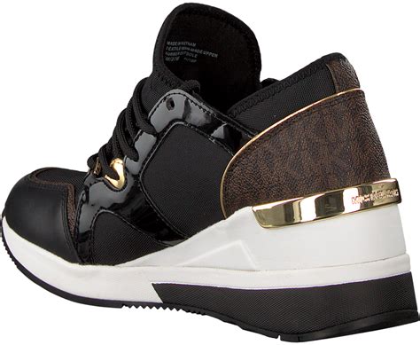 zwarte michael kors sneakers|Michael Kors black designer sneakers.